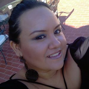 Meet your Posher, Zetino